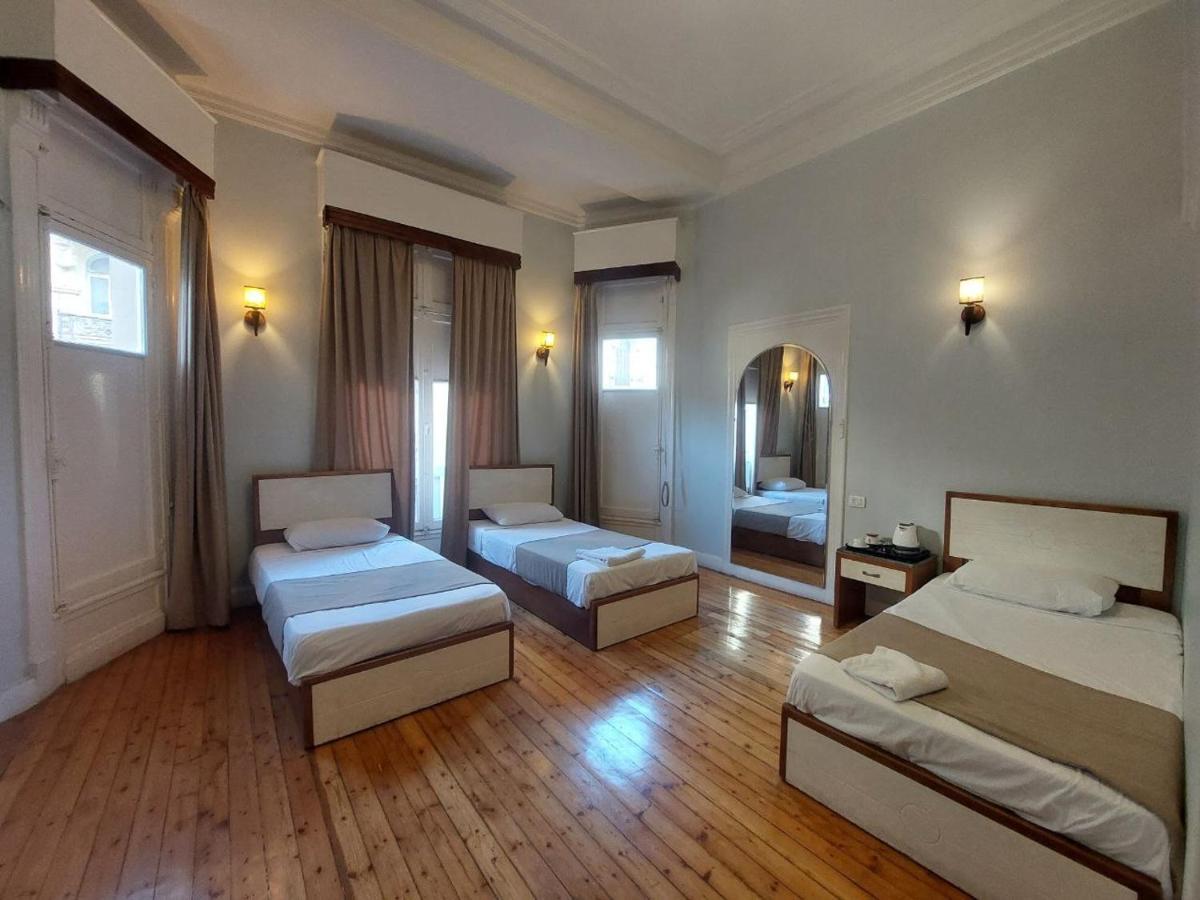 Hostel Sufi's Nights