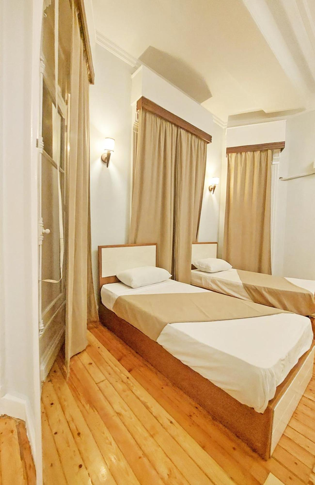 Sufi's Nights Hostel *